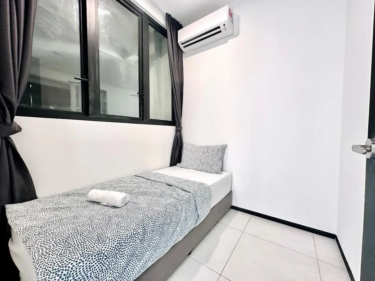 Apartment Groups & Families Spacious Infinity Pool 3Br 10Pax George Town Malaysia